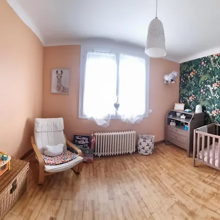 Maison Familiale Avec Jardin Ferienhaus *